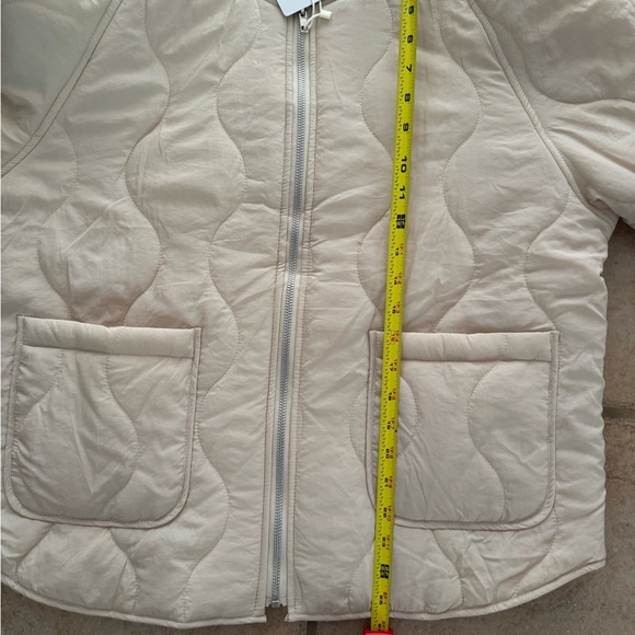 Cream Beige Puffer Jacket Coat Quilted Women’s Size Small Zip Up - Picture 7 of 8